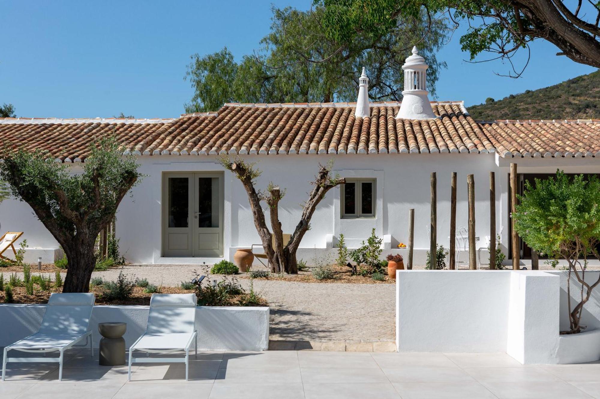 Amago Guesthouse Santa Bárbara de Nexe Kültér fotó
